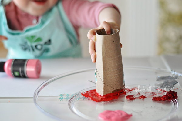 how to make heart stamps from toilet paper tubes