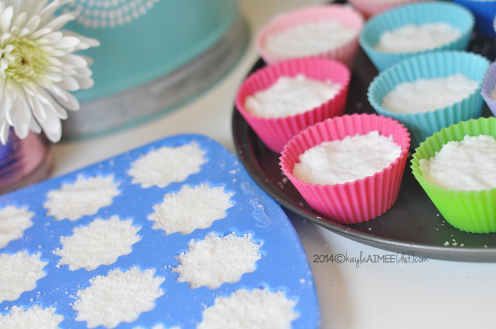 How To Make DIY Bath Bombs For Mother's Day
